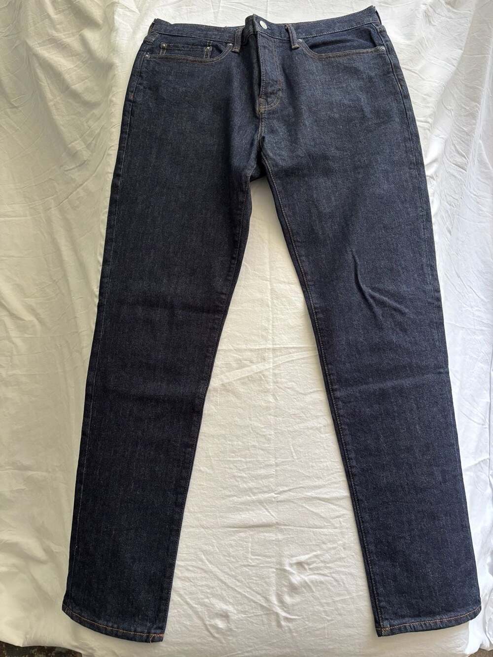 Gap Slim Fit Resin Rinse Denim Jeans 33x32